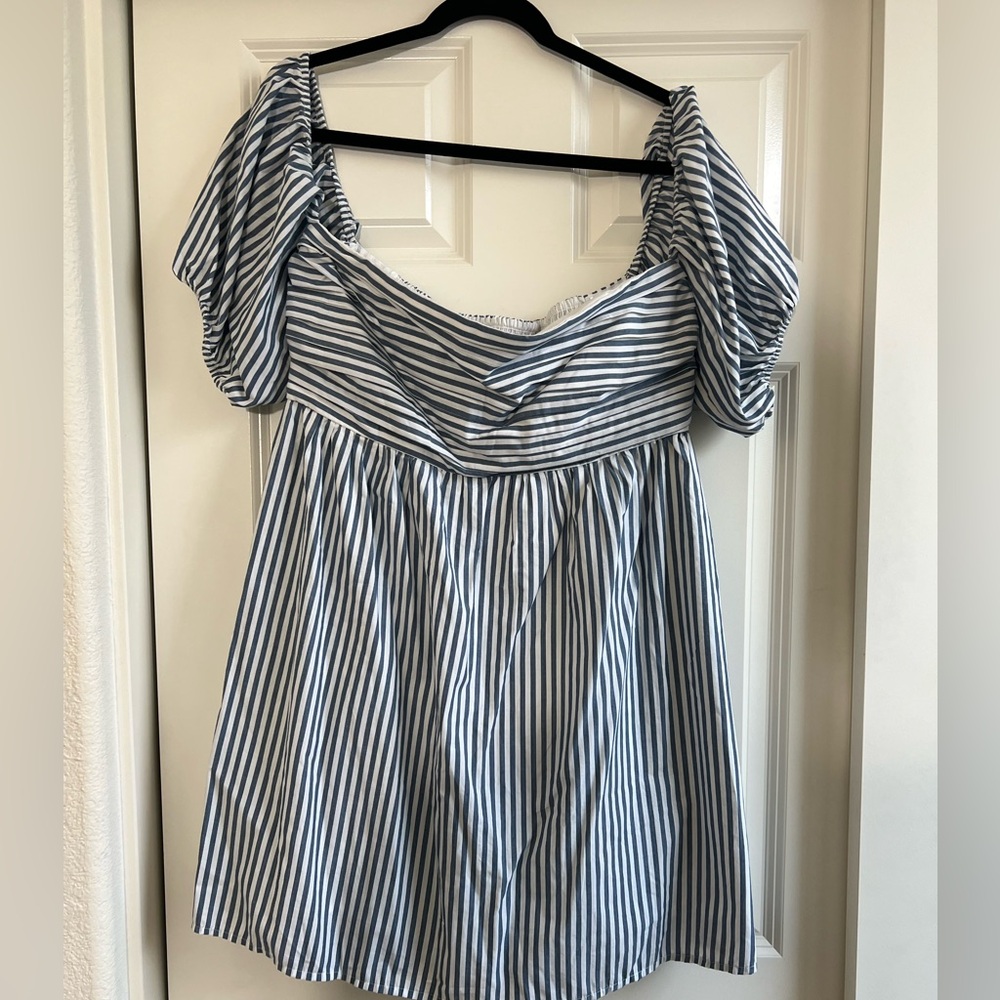 Abercrombie & Fitch Emerson Off-The-Shoulder Skort